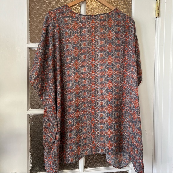 Flowy tunic - Picture 5 of 5